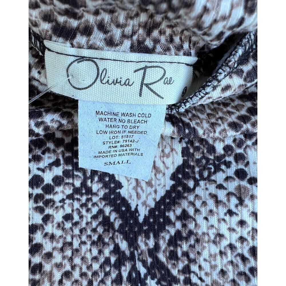 𝅺OLIVIA Rae snakeskin print long sleeve shirt size small jrs - Picture 4 of 5